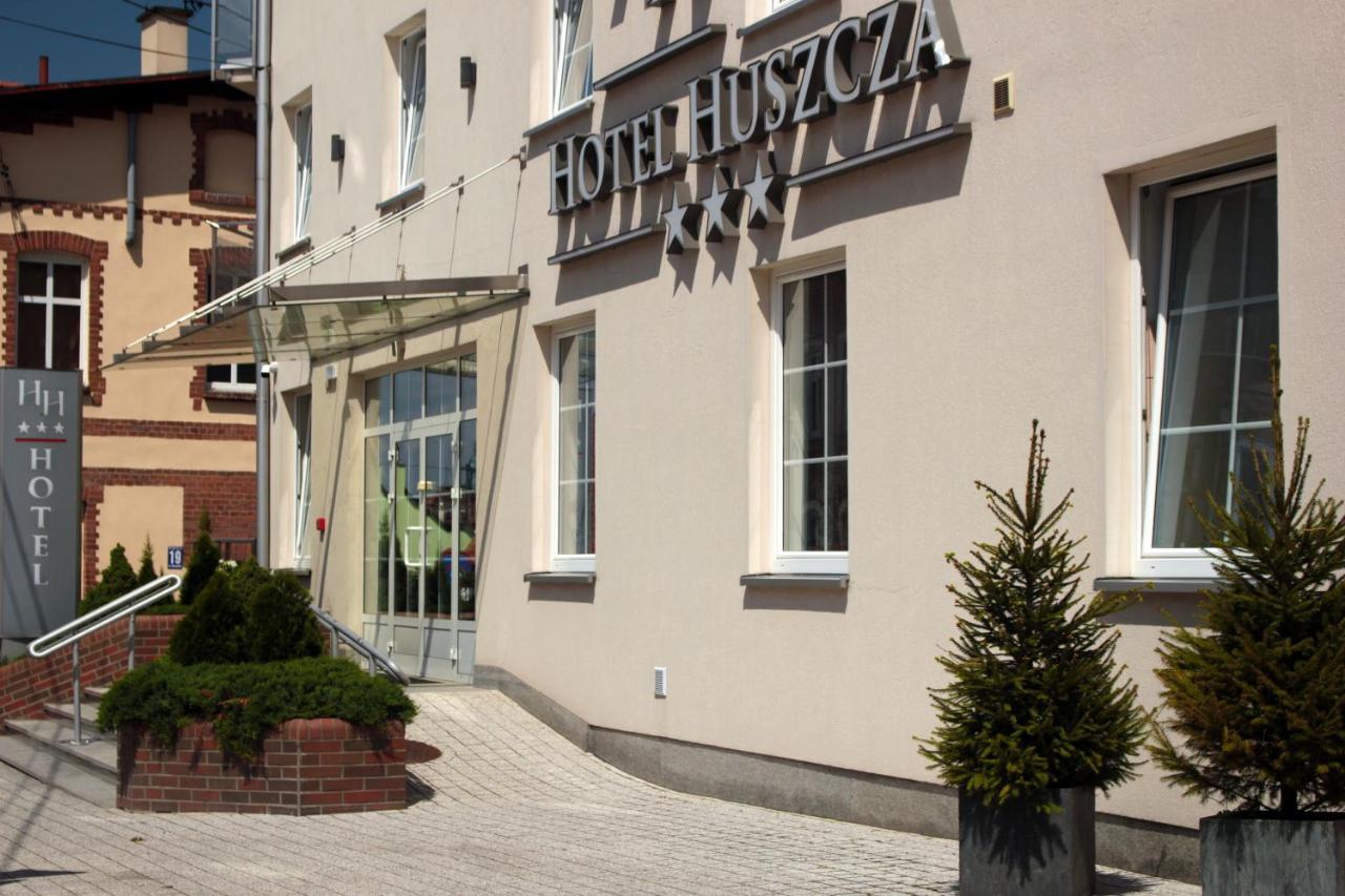 Hotel Huszcza Mrągowo Exterior foto