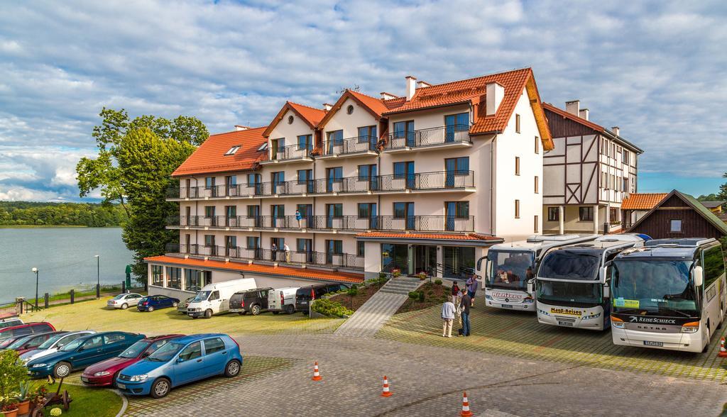 Hotel Huszcza Mrągowo Exterior foto